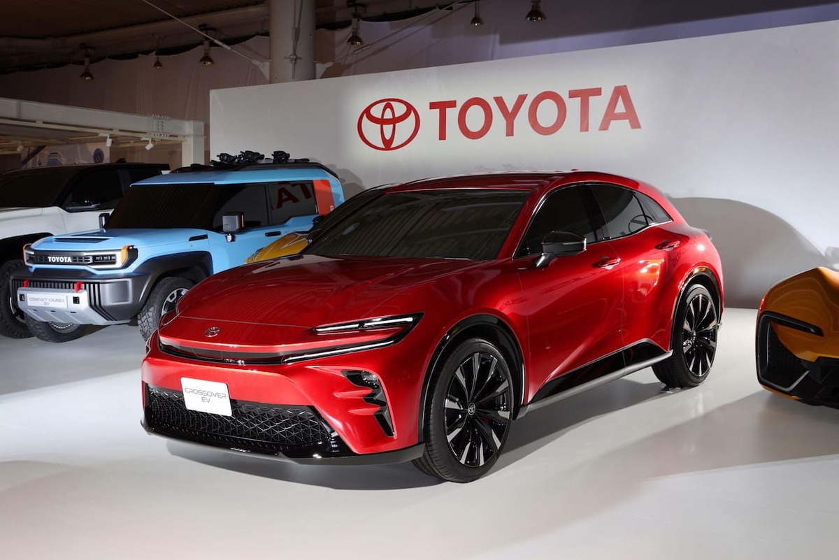 Toyota Prius 2023 Conheça detalhes, Ficha técnica, preços e novidades