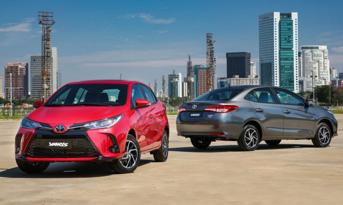 Novo Toyota Yaris para PcD com preços a partir de R$ 79.062,96 em 2023
