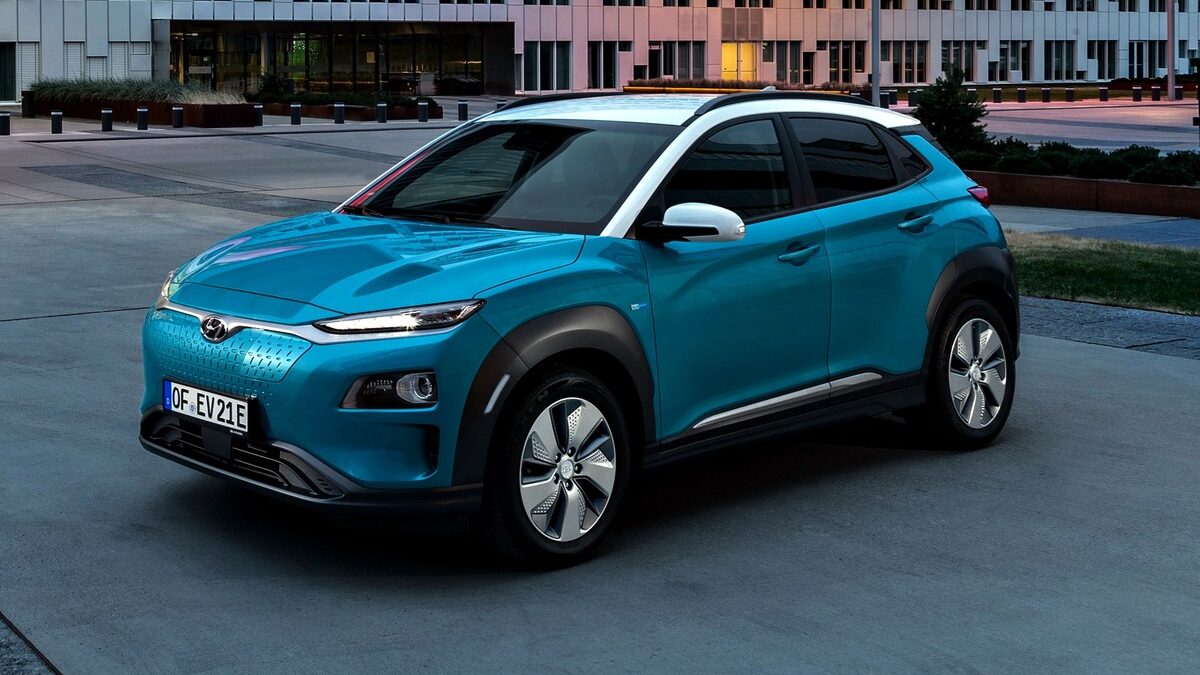 Hyundai Kona: como é o novo SUV 'diferentão' que faz 20 km/l na cidade -  11/08/2023 - UOL Carros