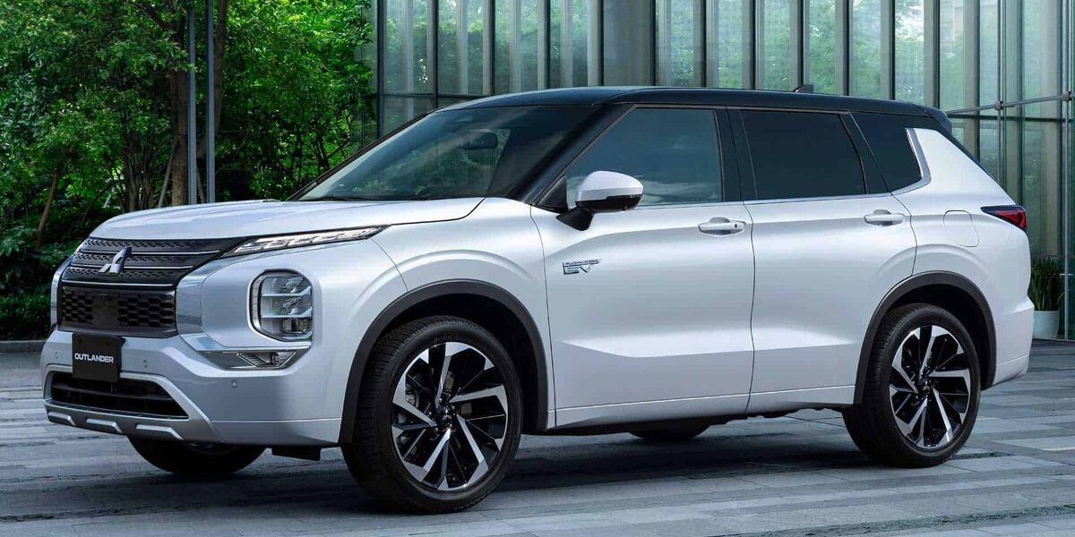 Mitsubishi Outlander 2025