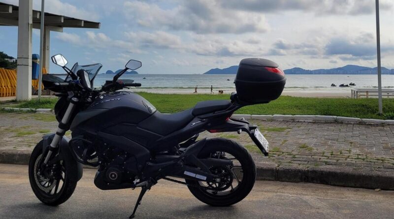 bajaj dominar 400 -