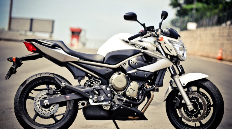 Yamaha XJ6