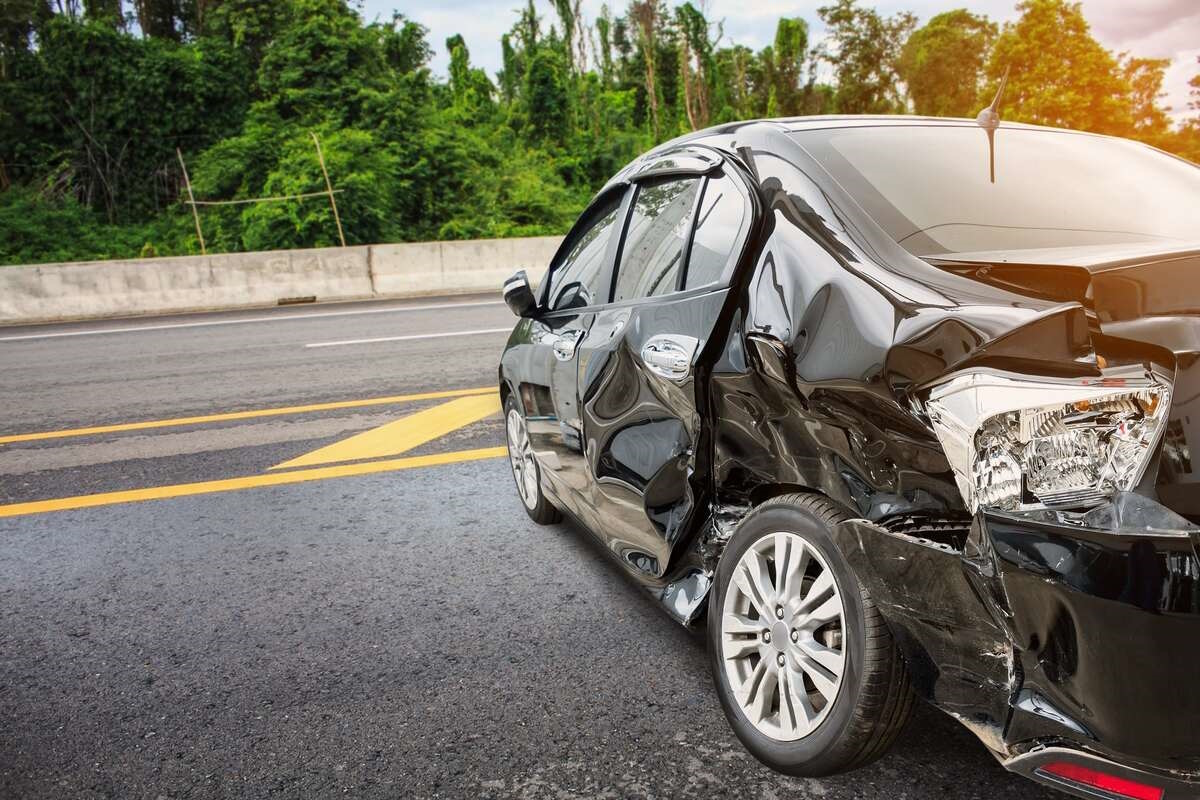 O que é um carro com sinistro?