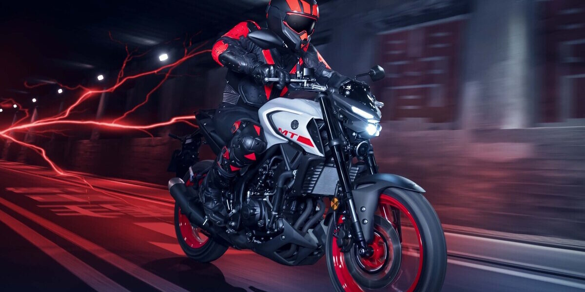 motos 300 cc - Yamaha MT-03