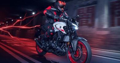 motos 300 cc - Yamaha MT-03