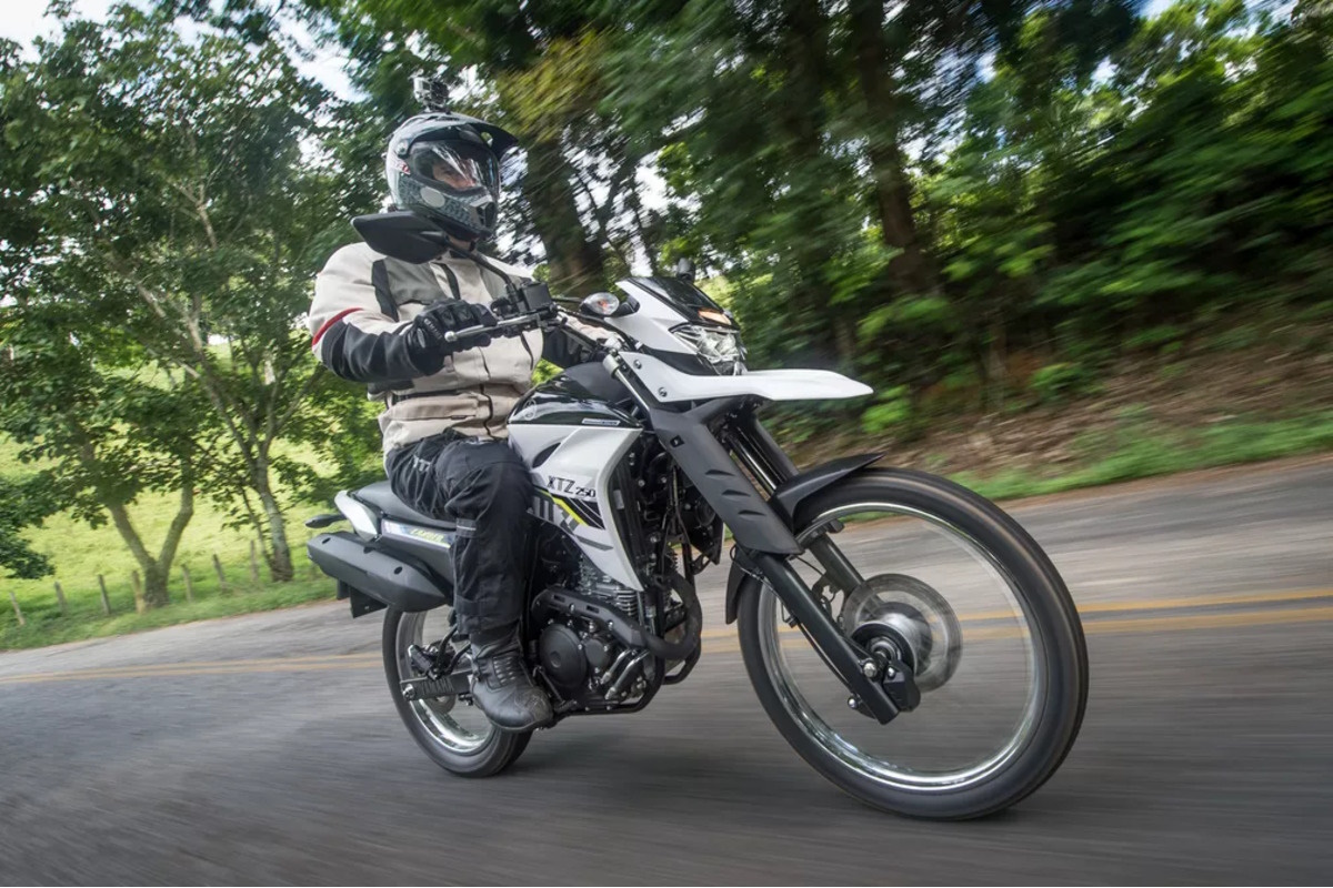 motos para quem é alto - Yamaha Lander 250