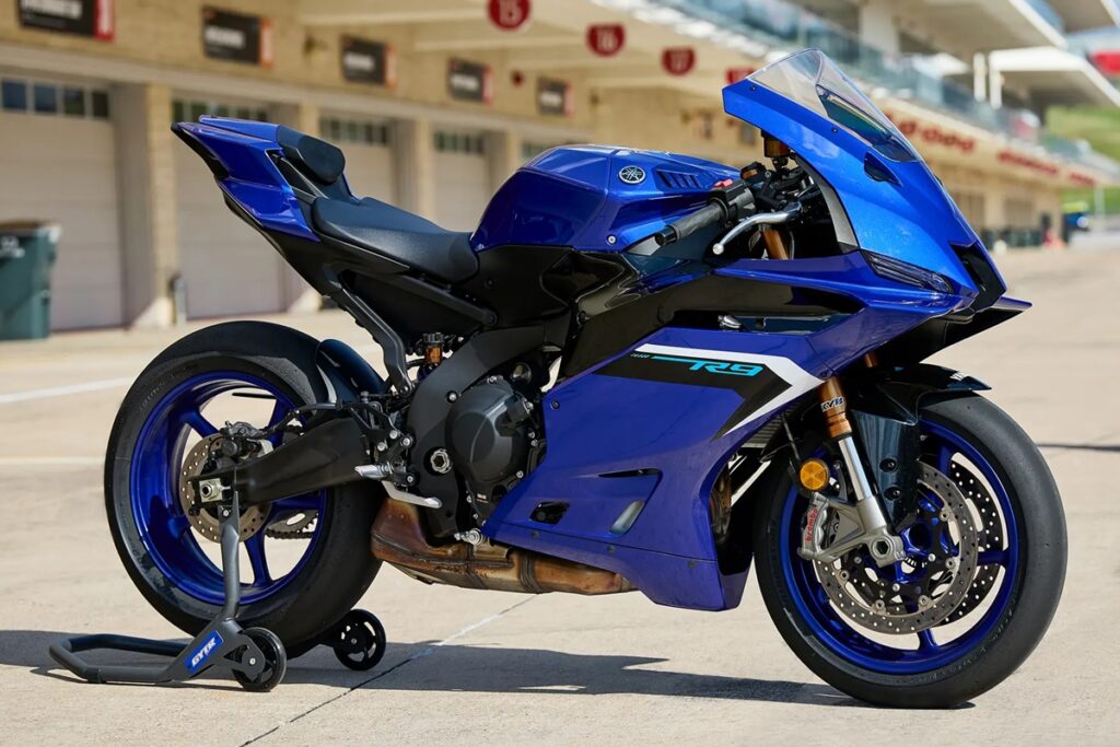 Yamaha r9 2025